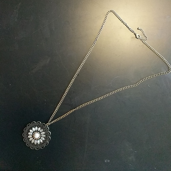 Necklace - Picture 2 of 2